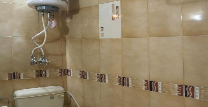 Hotel Pride Continental Srīnagar Esterno foto
